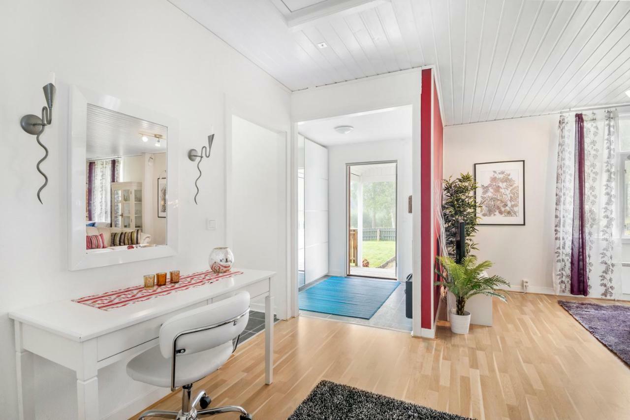 Ferienhaus Am Mycklaflon Eksjo Luaran gambar