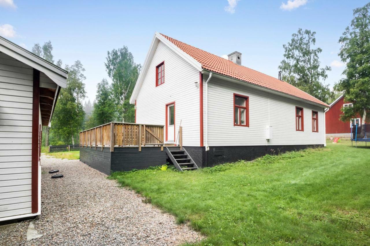 Ferienhaus Am Mycklaflon Eksjo Luaran gambar